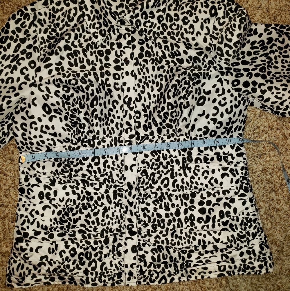 WDNY Button Down - Picture 4 of 8